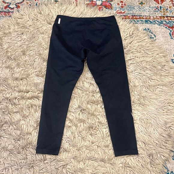 Zella black cropped leggings size medium - Picture 3 of 4